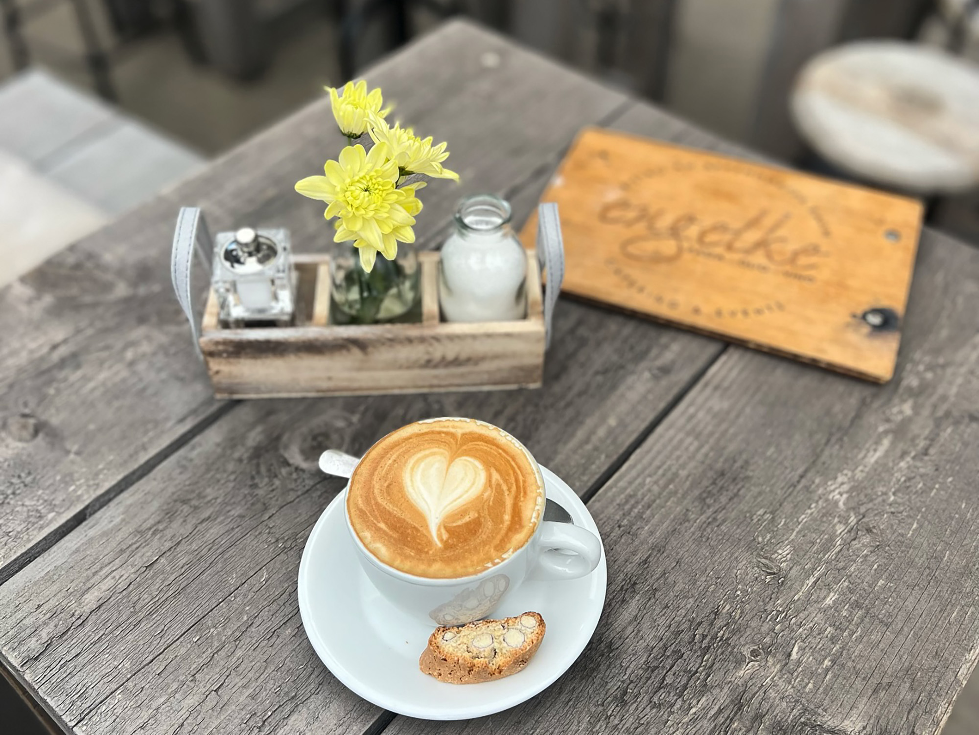 terasse-kaffee-cappucino terasse-kaffee-cappucino