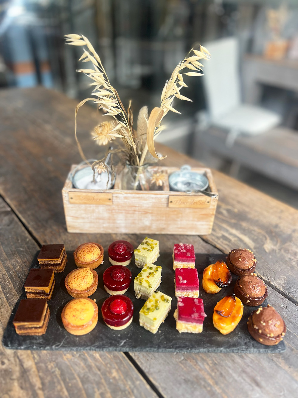 Petit Four Petit Four