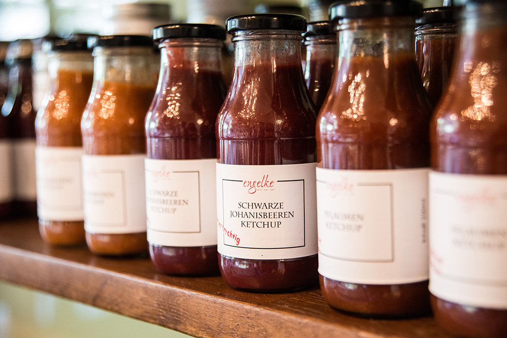 schwarzer-johannisbeer-ketchup schwarzer-johannisbeer-ketchup